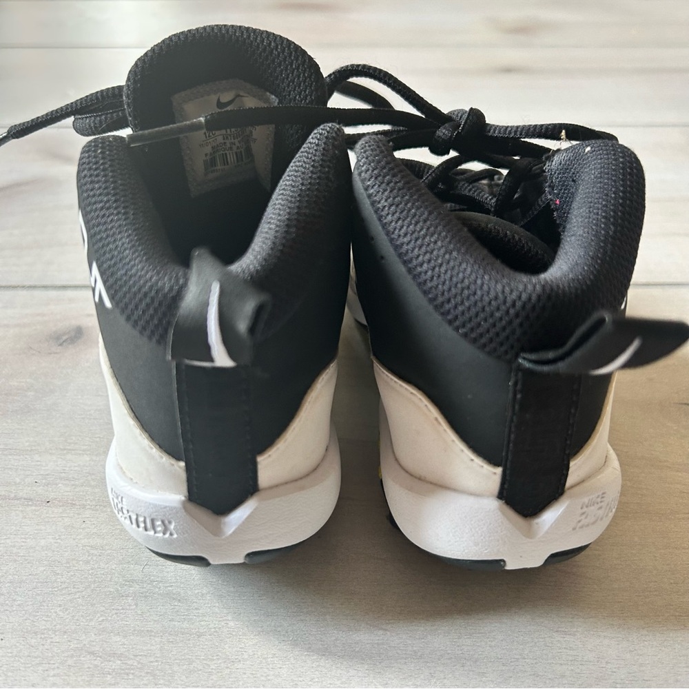 Nike Football Baseball Kids 9 Force Trout 4 Keystone Sneakers Black & White - Picture 4 of 6